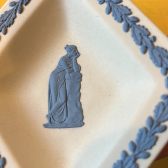 Wedgwood RARE blue on white diamond trinket tray bowl plate England - Picture 5 of 7